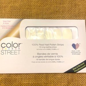 Color Street Glow-Getter Glow in the Dark Nails